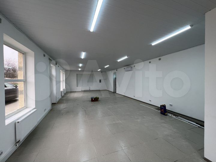 Торговая площадь, 81 м²