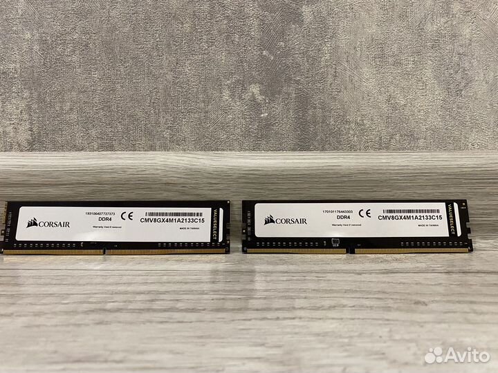 Оперативная память DDR4 16GB 2133Mhz CL15