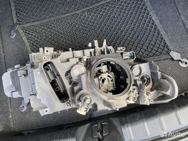 Фара BMW F30 (левая)