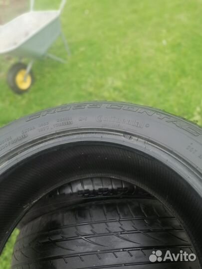Continental CrossContact UHP E 235/60 R18 107V