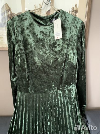 Бархатное платье