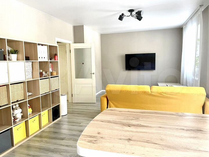 2-к. квартира, 62,2 м², 2/4 эт.