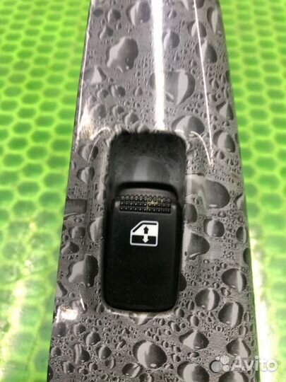 Кнопка стеклоподъемника задняя левая Kia Cerato