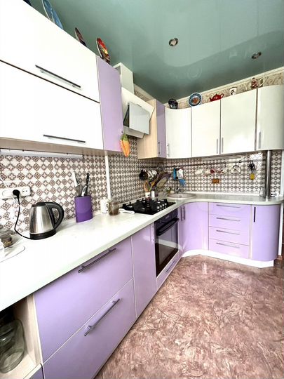 2-к. квартира, 52 м², 3/5 эт.