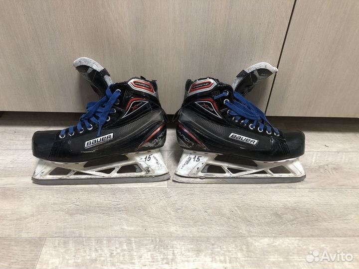 Вратарские хоккейные коньки