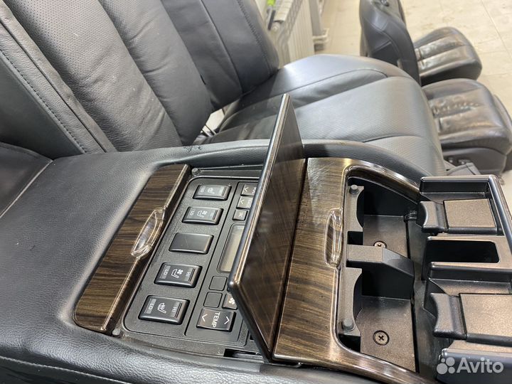 Сидения на Nissan Teana 08-14г. Кузов J32