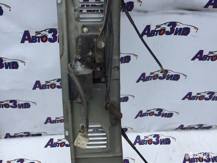 Панель стеклоочестителя Волга газ 2410,3110,3102,3