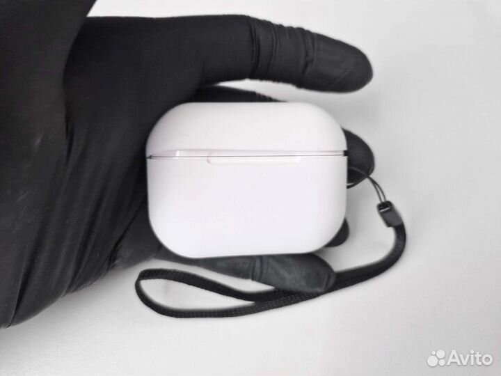 Чехол для наушников AirPods PRO 2 с карабином