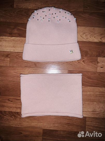 Комплект шапка и снуд