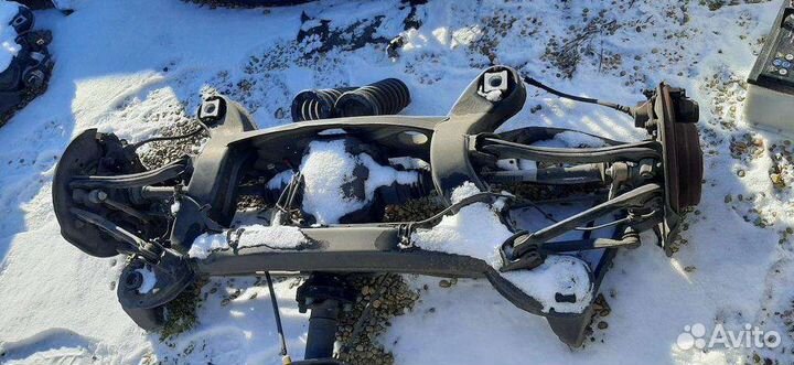 Подрамник в сборе mercedes