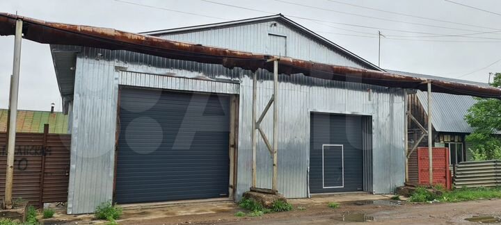 Машиноместо, > 30 м²