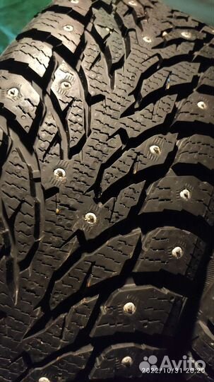 Nokian Tyres Hakkapeliitta 9 SUV 215/65 R17 103T