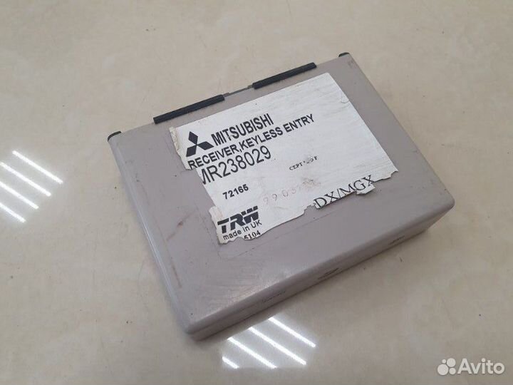 Блок управления центральным замком Mitsubishi