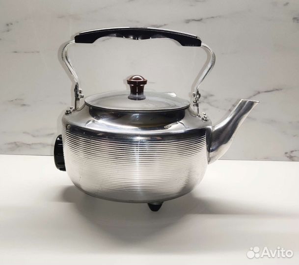 Новый электрический чайник СССР (рабочий)