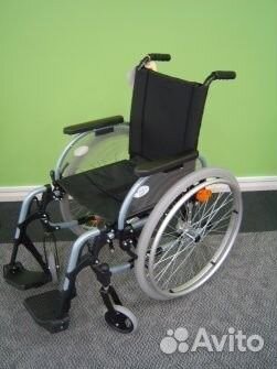 Кресло-коляска для инвалидов
