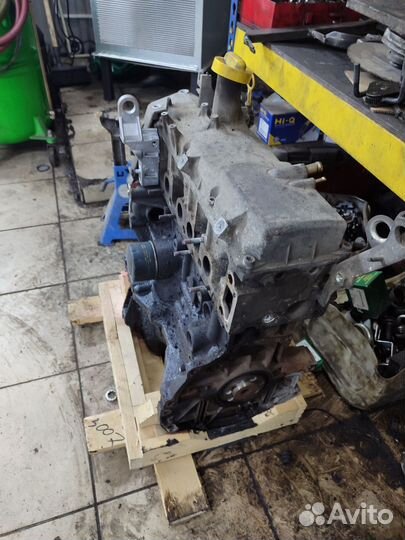 Двигатель K7JA700. 1.4