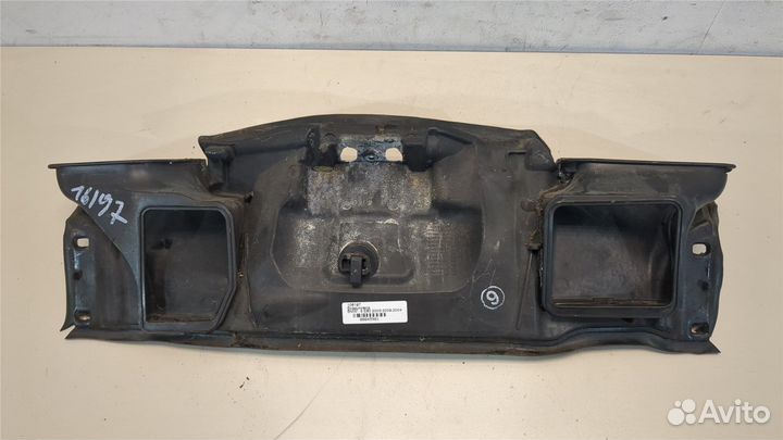 Воздуховод BMW 5 E60, 2004