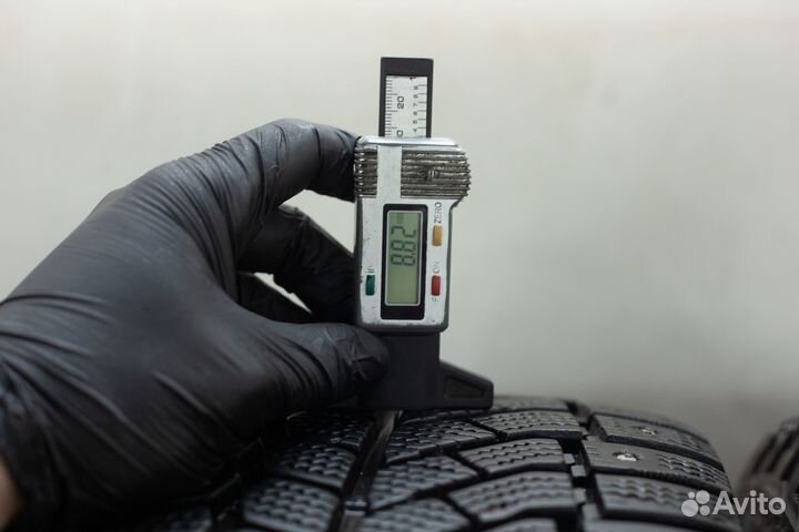 R16 Bridgestone Blizzak Spike-01 205/65, PCD 5x114.3 DIA 67.1