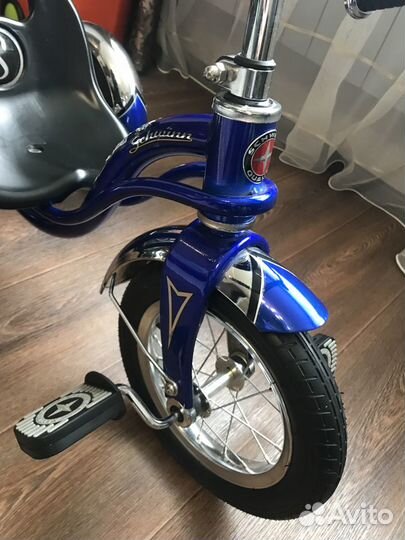 Велосипед детский schwinn roadster trike