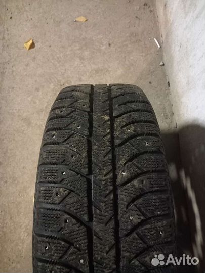 Bridgestone Ice Cruiser 7000 205/55 R16