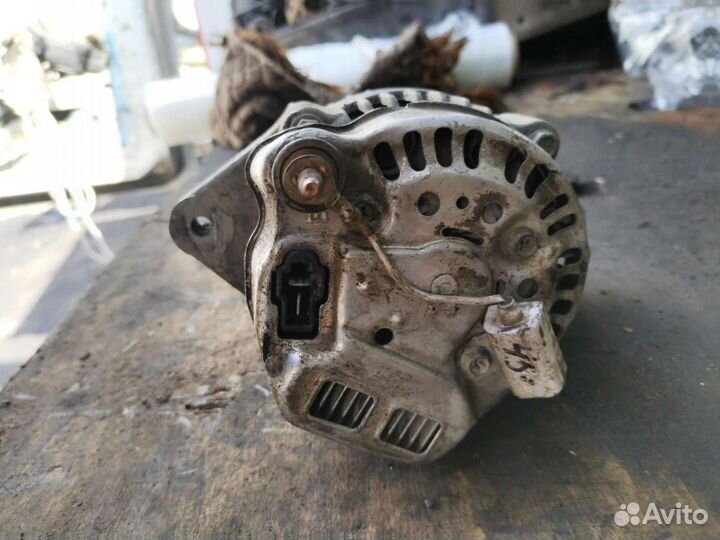 Генератор Ниссан пульсар 99г 2л дизель