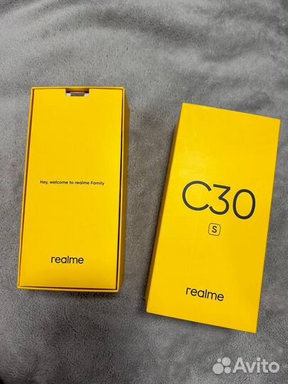 Мобильные телефон realme c30s