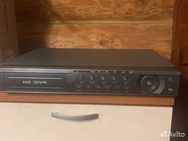 Регистратор видеонаблюдения HIQ-8232F