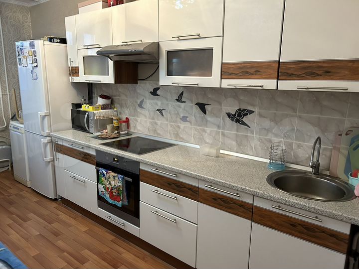 1-к. квартира, 43,7 м², 2/5 эт.