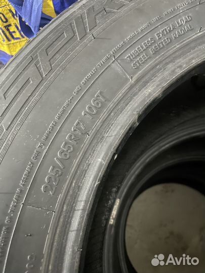 Nitto Therma Spike 225/65 R17