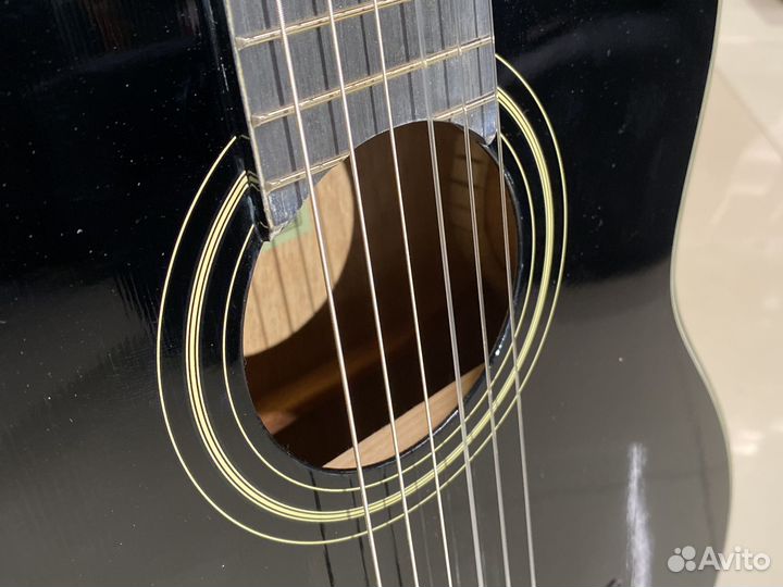 Yamaha c40 Black Классическая гитара