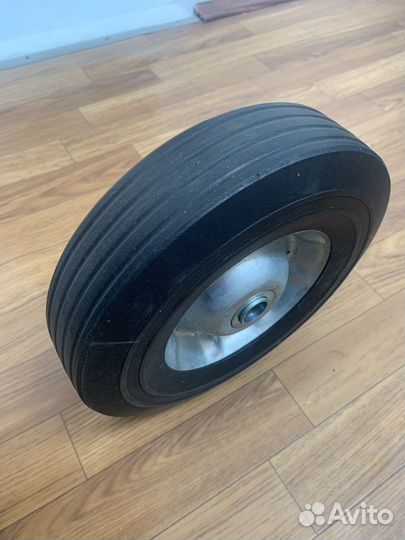 Колесо для тачки