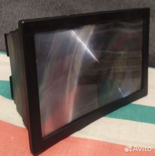 Увеличительное стекло для телефона