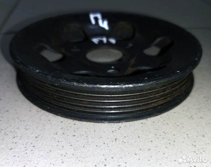 Шкив гур VW Golf 4