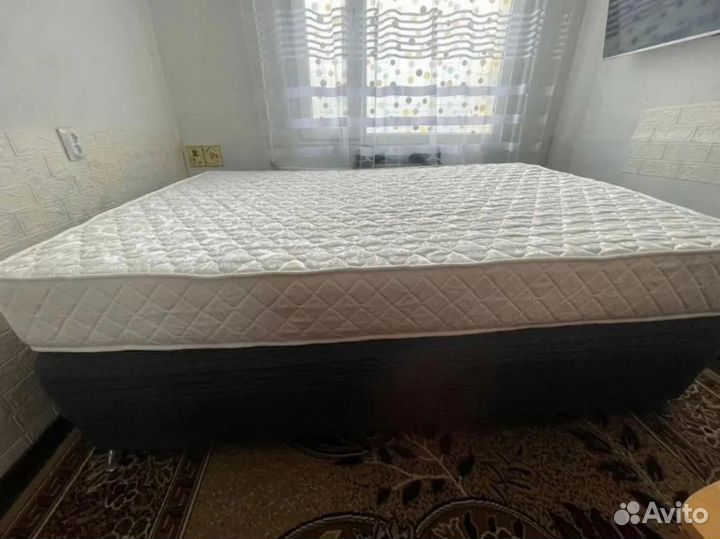 Матрас пружинный 160х200 новый
