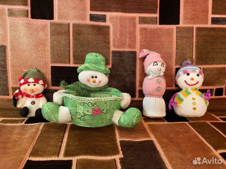 Снеговики, подсвечники, подвеска