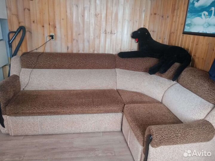 Угловой диван бу