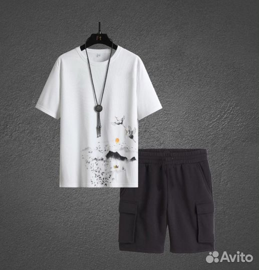 Спортивный костюм