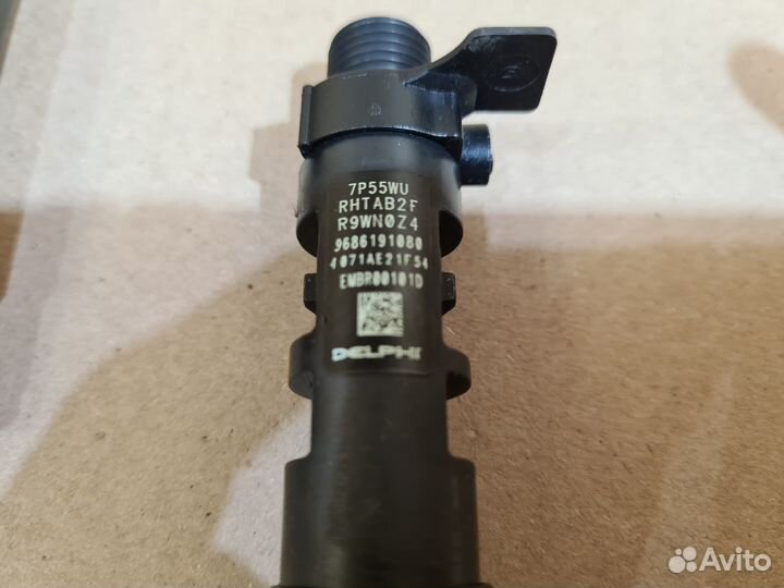 Топливные форсунки 2.0 л. diesel Ford Kuga 1