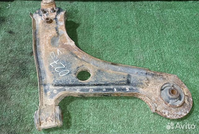 Рычаг передний Chevrolet Lacetti