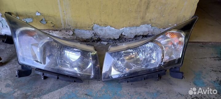 Стекла на фары chevrolet cruze и фары