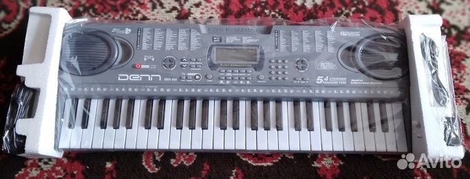 Cинтезатор Denn DEK860
