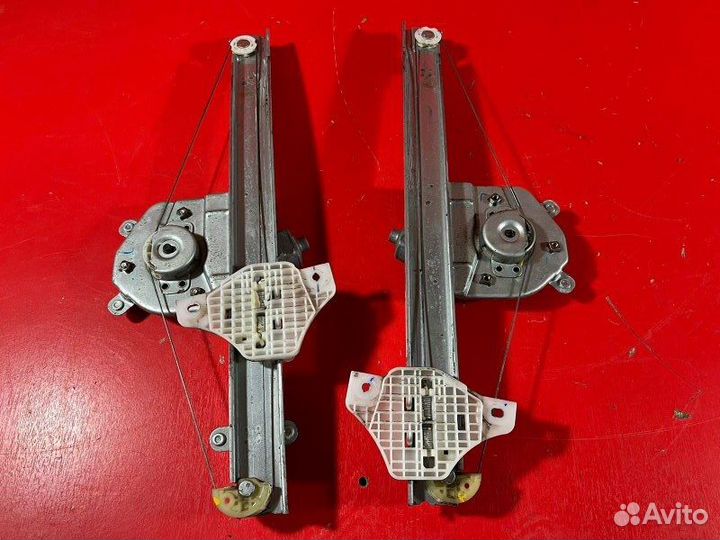 Стеклоподъемник с мотором передний передний правый