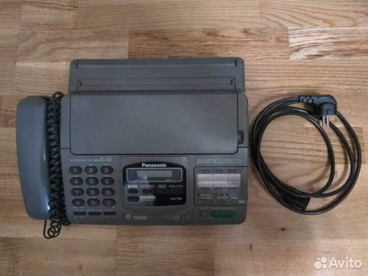 Факс Panasonic KX-F780