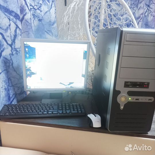 Компьютер комплектом