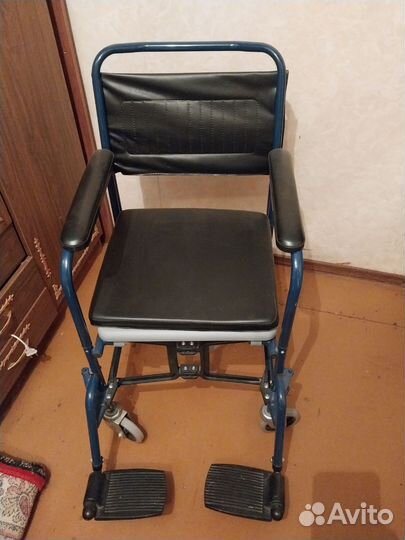 Коляска стул туалет