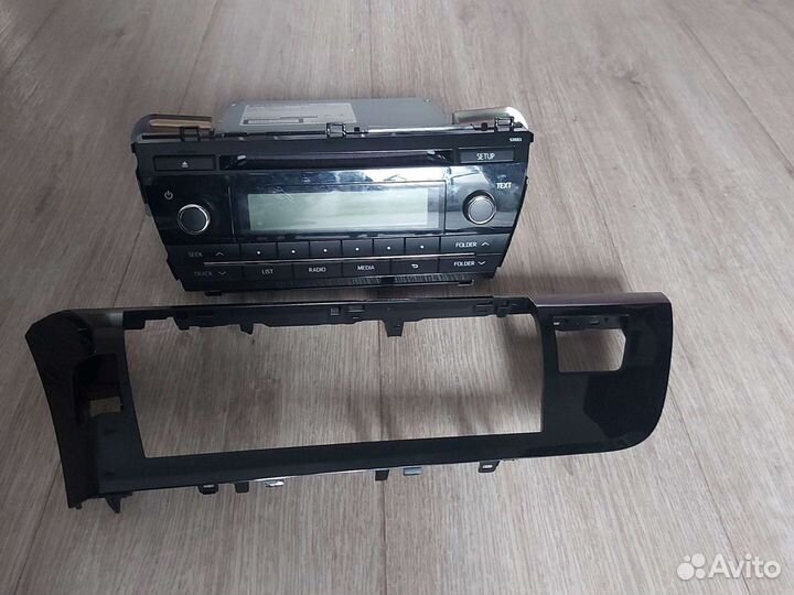 Штатная автомагнитола бу toyota corolla 2013 г в