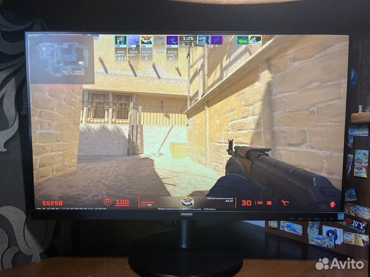 Монитор Philips 27