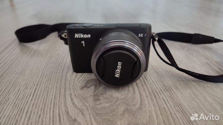 Компактный фотоаппарат Nikon 1 s2