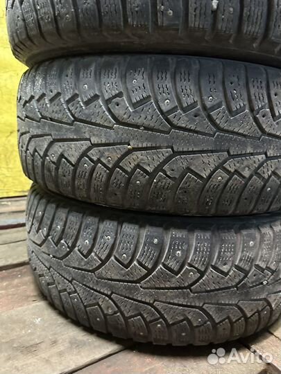 Nokian Tyres Hakkapeliitta 5 215/55 R17 98T