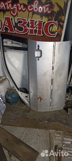 Крыло переднее левое ford Mondeo 2001